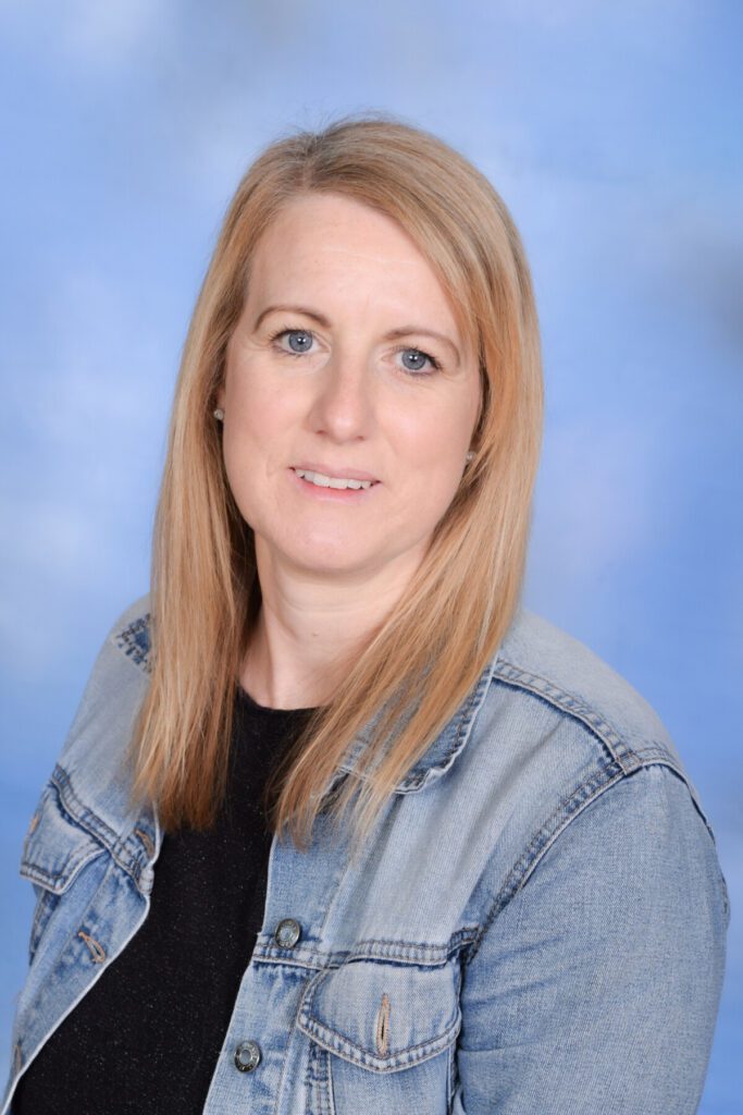 Mrs P Hallam